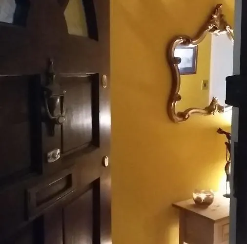 Edinburgh two bedroom apartment